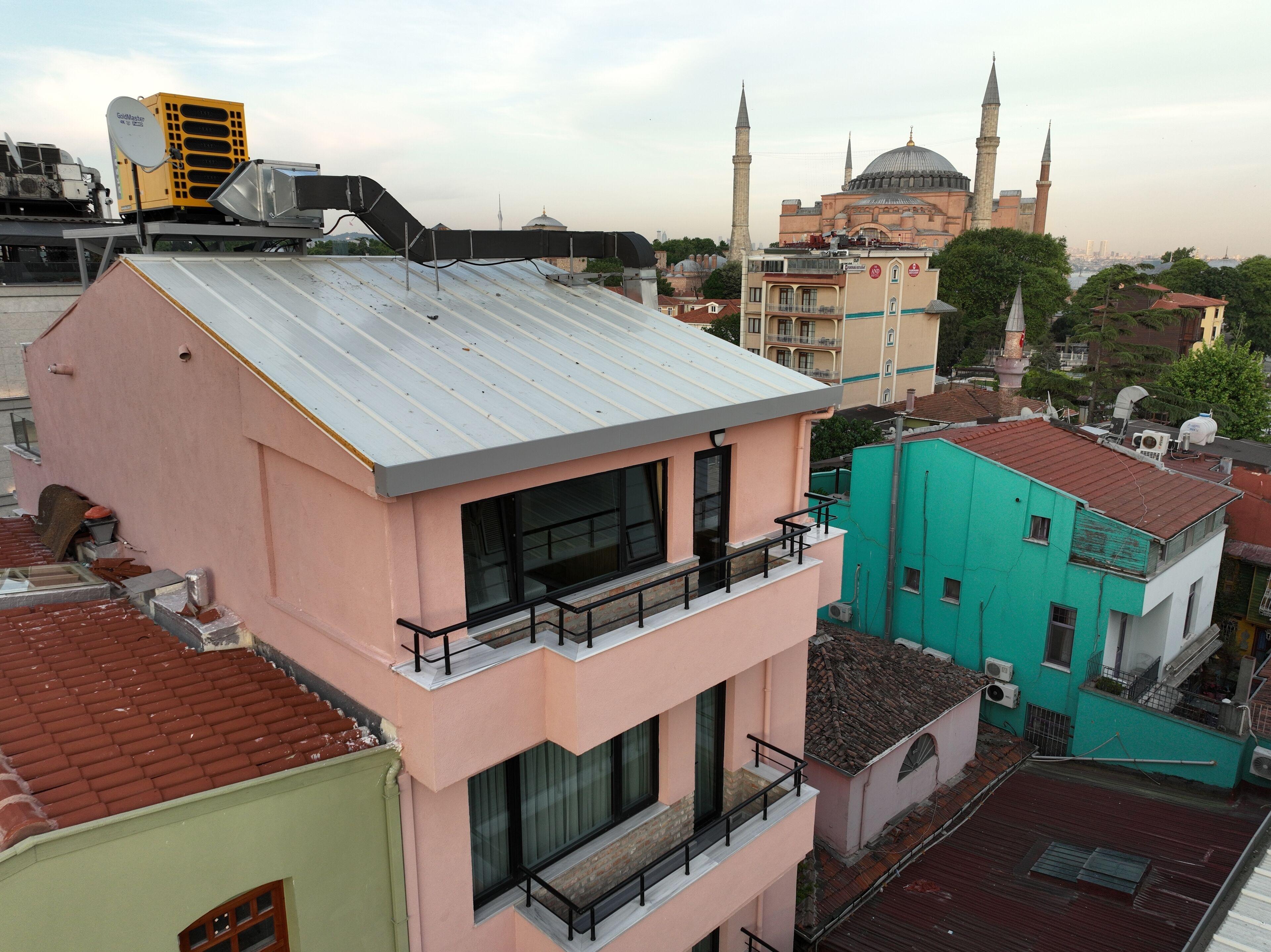 Tin Suites — Fotoğraflar 3
